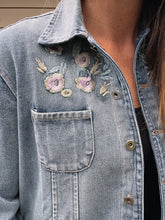 Load image into Gallery viewer, Floral Denim Jacket