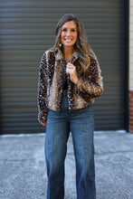Load image into Gallery viewer, Spotted Faux Fur Cropped Jacket