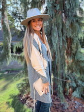 Load image into Gallery viewer, Diamond knit Cardigan