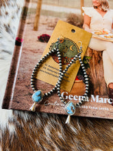 Load image into Gallery viewer, Golden Hills Dangle Earrings