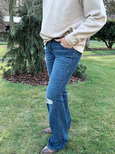 Load image into Gallery viewer, Siren Flare Jean