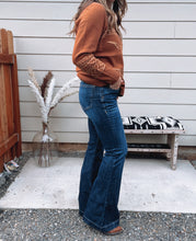 Load image into Gallery viewer, Ariat Alex Flare