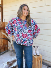 Load image into Gallery viewer, Leopard Floral Top