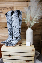 Load image into Gallery viewer, Liberty Black Cowhide Regular Calf Boot