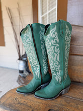 Load image into Gallery viewer, Vegas Boot Wide Calf