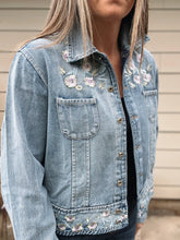 Load image into Gallery viewer, Floral Denim Jacket