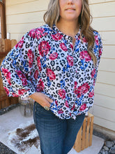 Load image into Gallery viewer, Leopard Floral Top