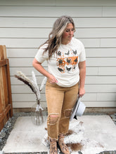 Load image into Gallery viewer, Retro Chicken Tee