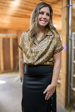 Load image into Gallery viewer, Slit Decisions Turquoise Snap Skirt