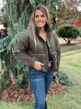 Load image into Gallery viewer, Delia Jacket