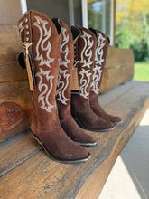 Load image into Gallery viewer, Regular Calf Chocolate Suede Boot