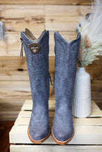 Load image into Gallery viewer, Casanova Ash Suede Boot