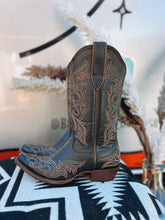 Load image into Gallery viewer, Hazen Boot Black