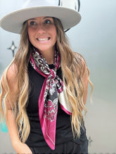 Load image into Gallery viewer, Burgundy and Cream Wild Rag / Scarf