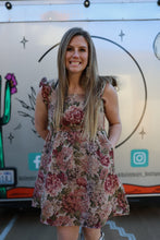 Load image into Gallery viewer, Floral Smock Detail Dress