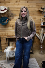 Load image into Gallery viewer, Faux Leather Puffer Vest