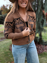 Load image into Gallery viewer, Stetson Vintage Crop Sweater