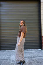 Load image into Gallery viewer, Cropped Gingham Ruffle Pant