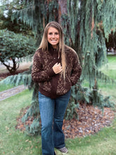 Load image into Gallery viewer, Hooey Tan Aztec Sherpa Jacket