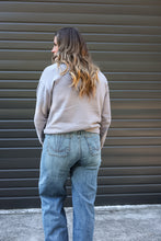 Load image into Gallery viewer, ARIAT Ultra High Rise Mavis Wide Leg Jeans