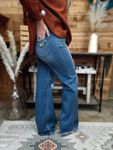 Load image into Gallery viewer, High Rise Wide Leg Distressed Knee