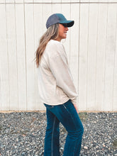 Load image into Gallery viewer, Stetson Crewneck