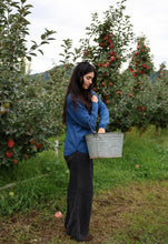 Load image into Gallery viewer, Classic Blue Midweight Sweater
