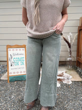 Load image into Gallery viewer, Wide Leg Twill Jeans