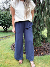 Load image into Gallery viewer, Wide Leg Navy Pant