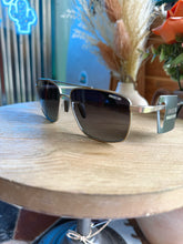 Load image into Gallery viewer, Accel (Matte Silver/ Sapphire Ombré)
