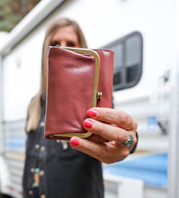 Load image into Gallery viewer, Rosewood HOBO Robin Compact Wallet