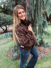 Load image into Gallery viewer, Hooey Tan Aztec Sherpa Jacket