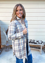 Load image into Gallery viewer, Cream Button Down Shacket
