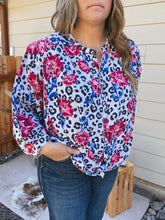 Load image into Gallery viewer, Leopard Floral Top