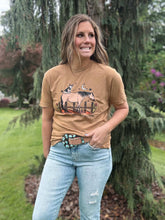 Load image into Gallery viewer, Camel Nikki Graphic Tee