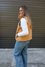 Load image into Gallery viewer, Boot Stitch Camel Vest
