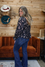 Load image into Gallery viewer, Sweetheart Bubble Sleeve Top