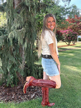 Load image into Gallery viewer, Black Cowhide Studded Belt