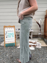 Load image into Gallery viewer, Wide Leg Twill Jeans