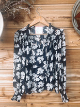 Load image into Gallery viewer, The Queen Creek