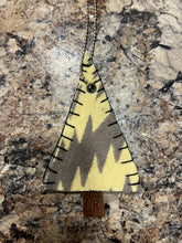 Load image into Gallery viewer, Wool Car Freshener