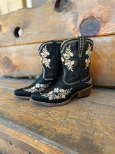 Load image into Gallery viewer, Ladies Roper Black Floral Bootie
