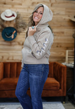 Load image into Gallery viewer, Oatmeal Ariat Half-Zip Hoodie

