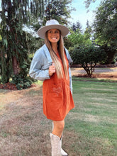 Load image into Gallery viewer, Denim Studded Cropped Jacket
