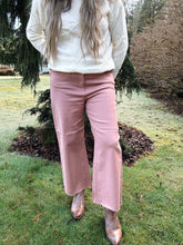 Load image into Gallery viewer, Spring Wide Leg Jean

