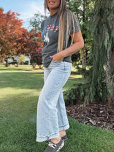 Load image into Gallery viewer, Super High Rise Wide Leg Jean
