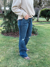 Load image into Gallery viewer, Siren Flare Jean
