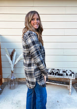 Load image into Gallery viewer, Navy Button Down Shacket
