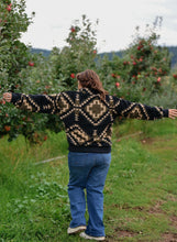 Load image into Gallery viewer, Ariat Berber Sweatshirt
