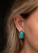 Load image into Gallery viewer, Turquoise Post Earring with Burnished Silver Rope Border
